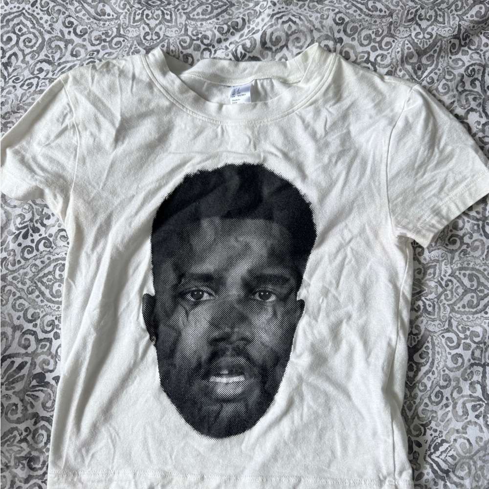White Graphic women’s Shirt
